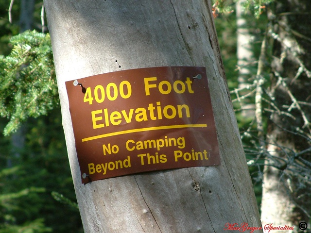 Alpine Zone 4000 Ft Elevation Sign